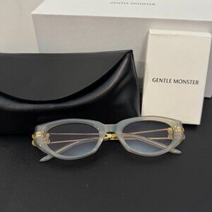 Gentle Monster Clear Gray Oval Sunglasses Gold Arms Designer Style